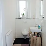 Apartment Gemuetliche 144qm Altbauwohnung In Am Hbf *