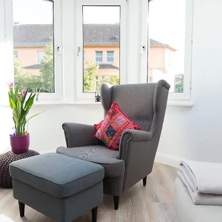 Apartman Gemuetliche 144qm Altbauwohnung In Am Hbf *