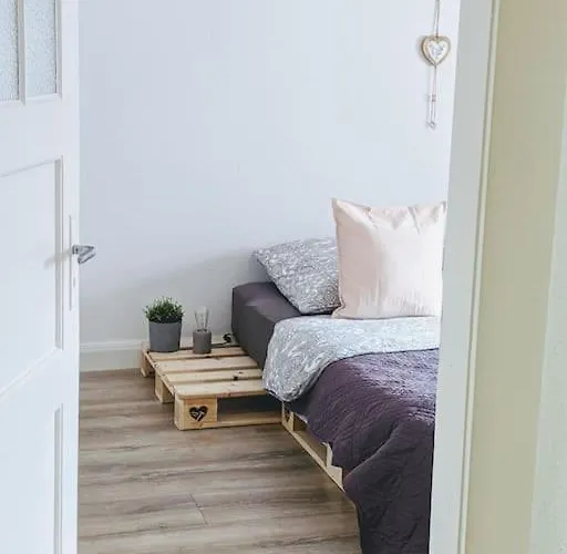 Gemuetliche 144qm Altbauwohnung In Am Hbf Апартаменты Кобленц