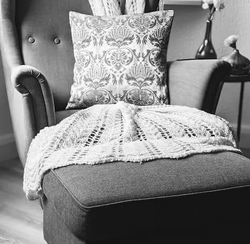 Gemuetliche 144qm Altbauwohnung In Am Hbf